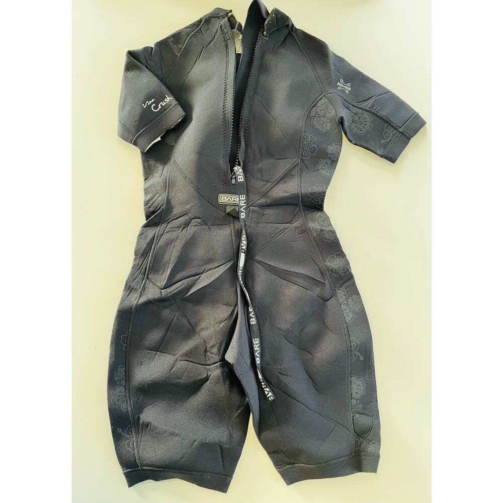 Bare Wetsuit size 12